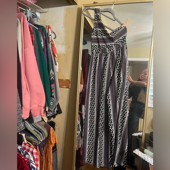 Size Medium SHEIN one shoulder jumpsuit - Picture 1 of 6